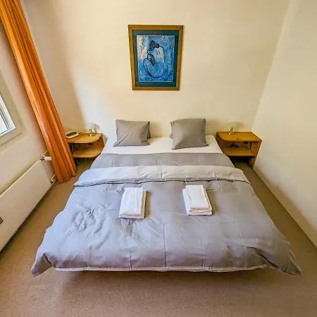 Rothornblick 44 By * 阿罗萨